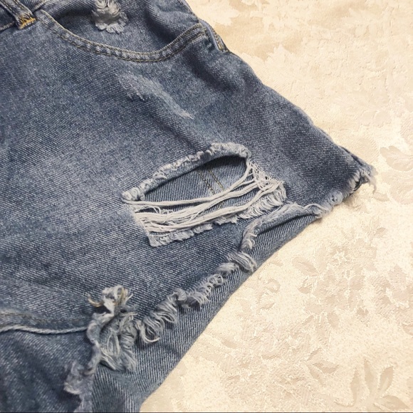 Denim Co | Woman’s Distressed Denim Overalls Size8 - Picture 3 of 8